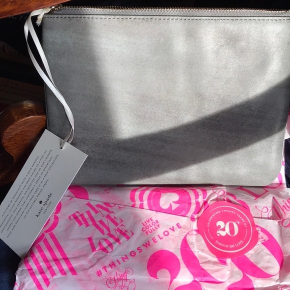 🔥 Kate Spade Small Handbag/Wristlet - Picture 4 of 6